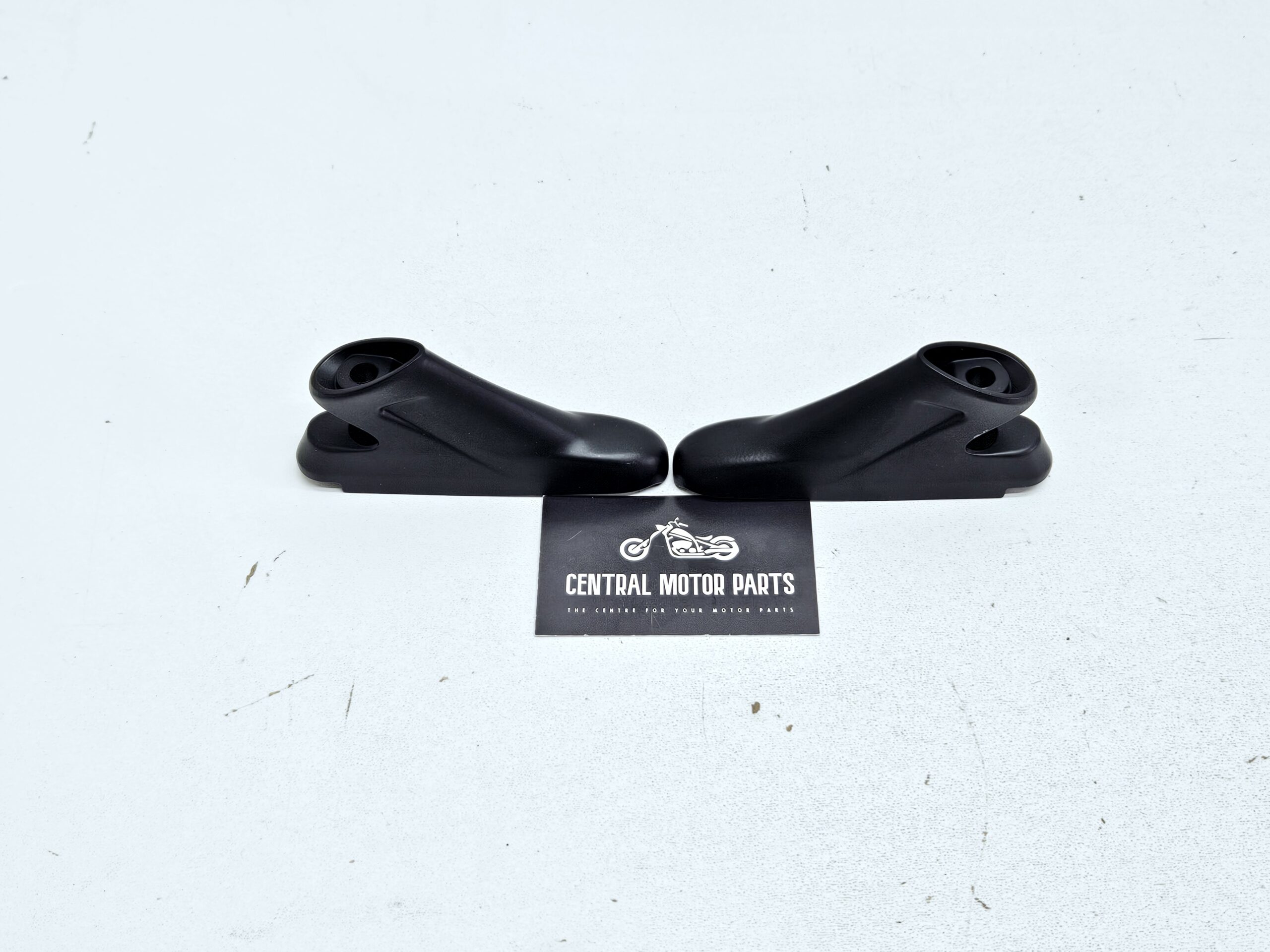 Turn Signal Standoff Roadster 2016-2020 Black – 67800646