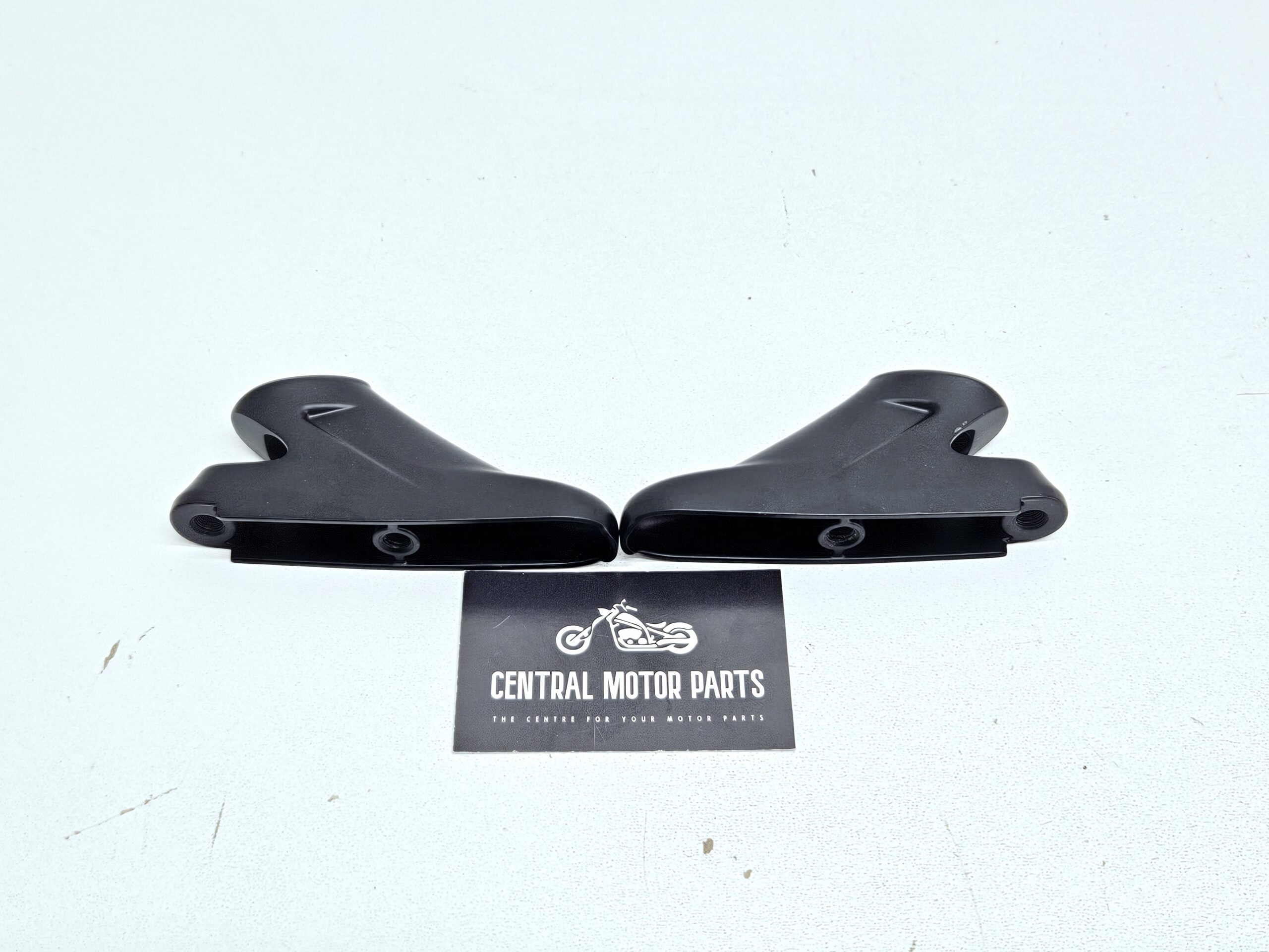 Turn Signal Standoff Roadster 2016-2020 Black – 67800646
