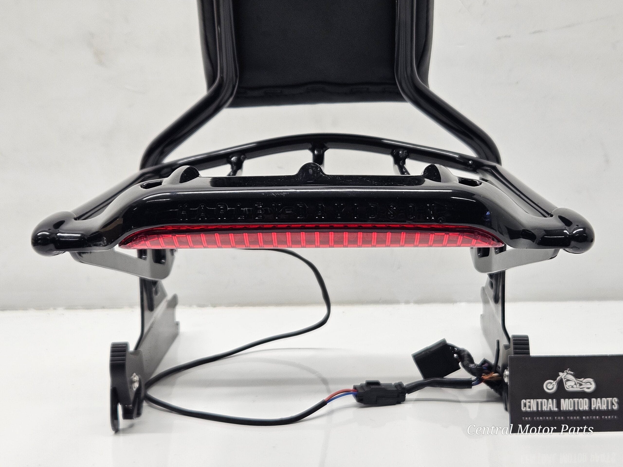 Sissy Bar + LED Light kit + Air Wing Bagagerek Fat Boy 07-17
