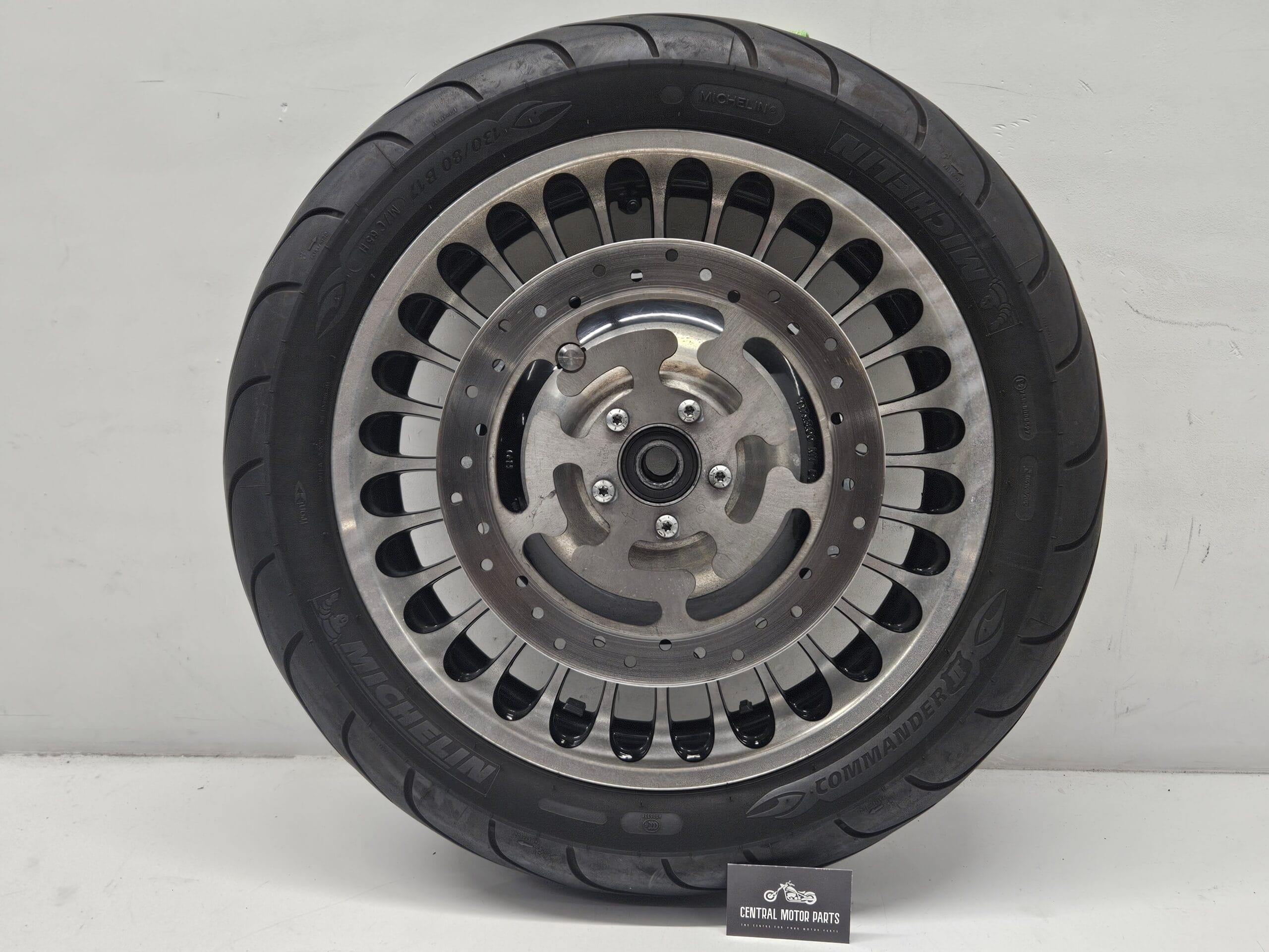 17 en 16 inch set wielen Touring 2009-up