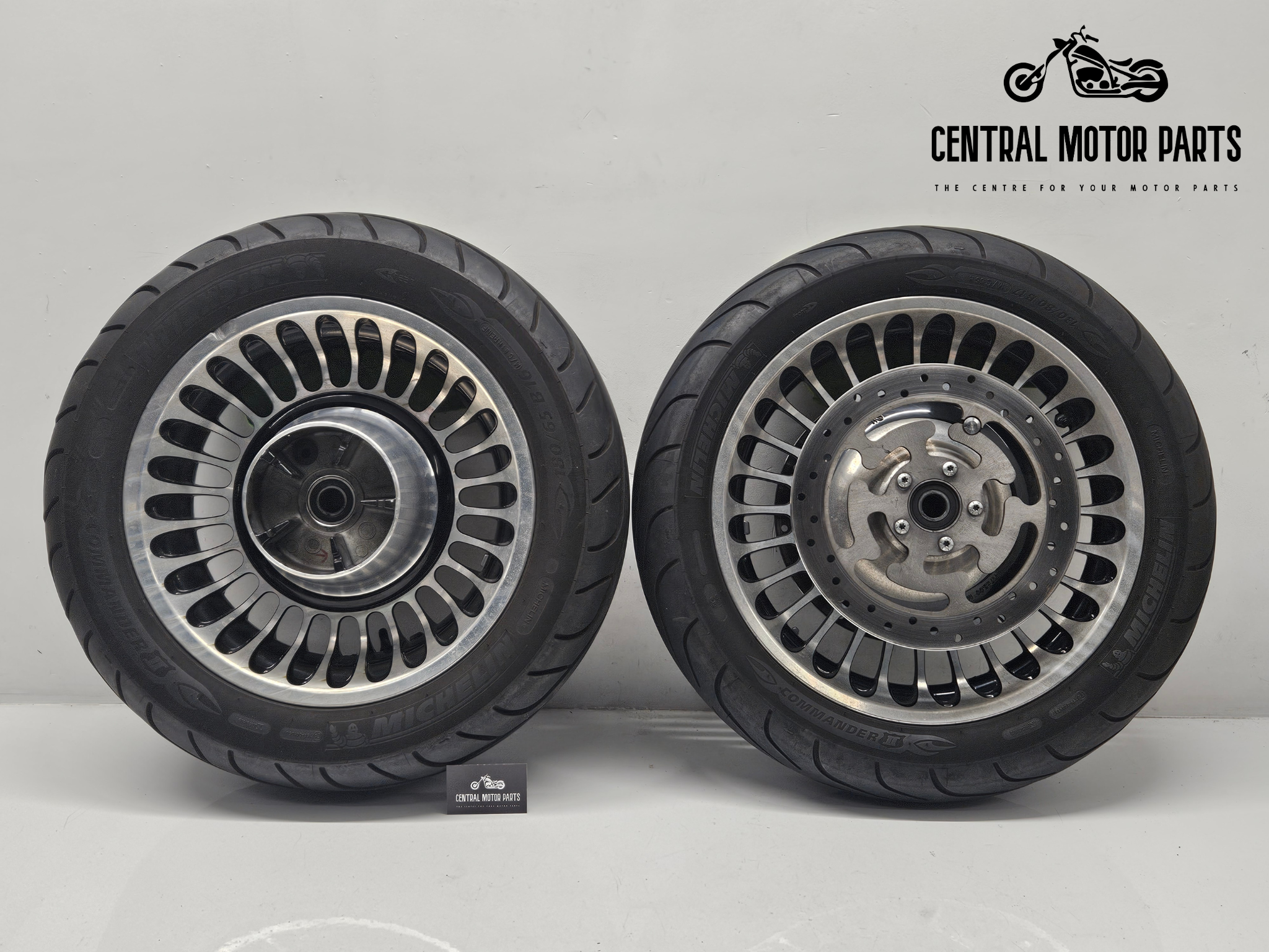 17 en 16 inch set wielen Touring 2009-up