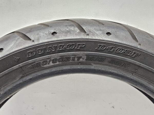 Voor band 17 inch Dunlop D408F 130/80