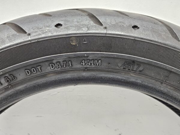 Voor band 17 inch Dunlop D408F 130/80