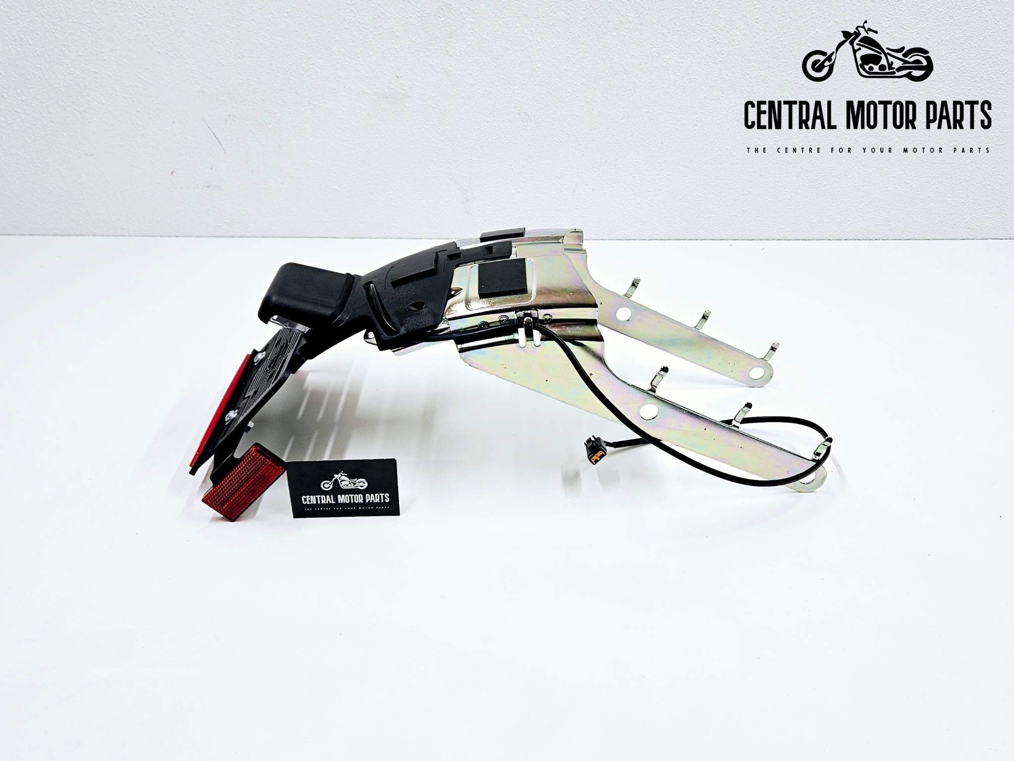 Kentekenplaat relocation kit FXS en FLS 2011-up – 67900127