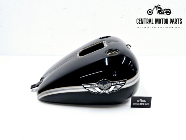 Benzine tank Vivid Black Anniversary Softail 2000-2007 Injectie – 62180-00 + 62198-03