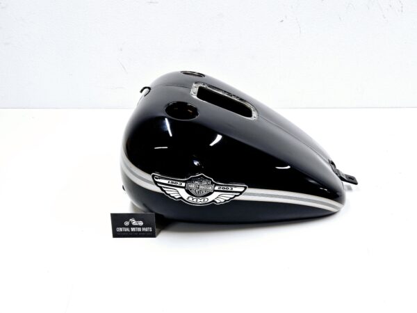 Benzine tank Vivid Black Anniversary Softail 2000-2007 Injectie – 62180-00 + 62198-03