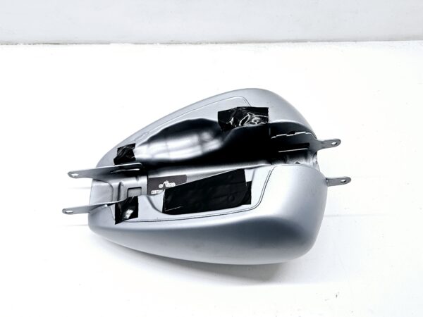 Softail Fat Bob 2018-up Tankset Barracuda Silver – 58900271 + 61000675 + 59500541