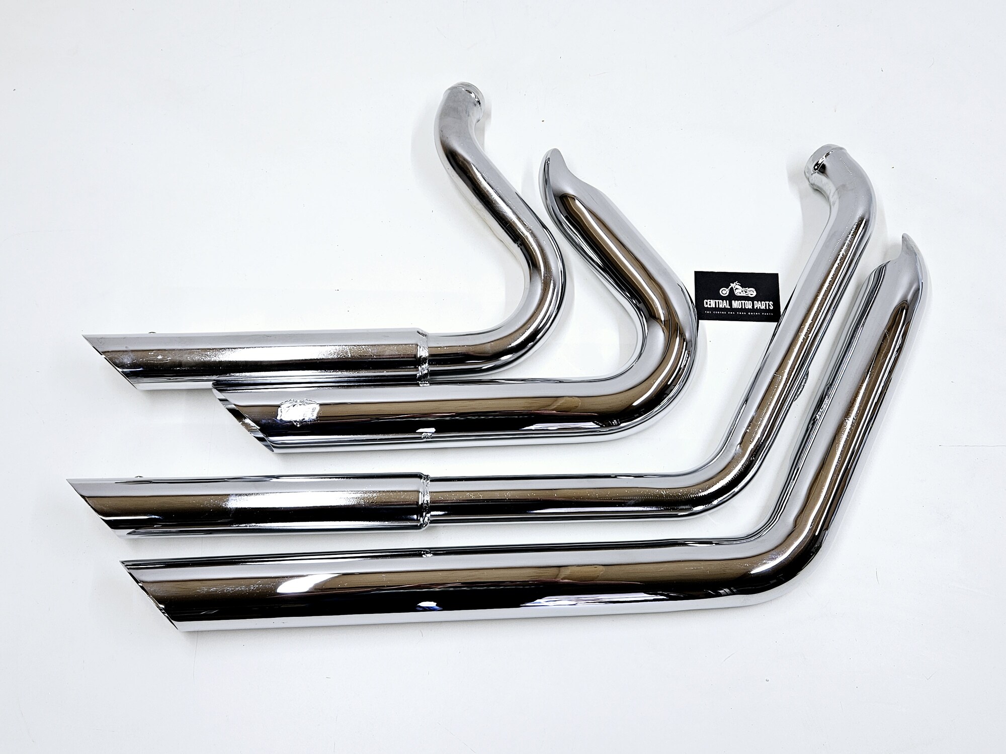 Shortshots Staggered Chroom Softail 2018-up V&H – 17333