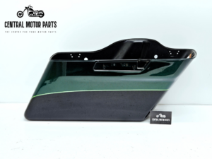 Right Saddlebag Bottom Touring 2014-2023 – 90200412