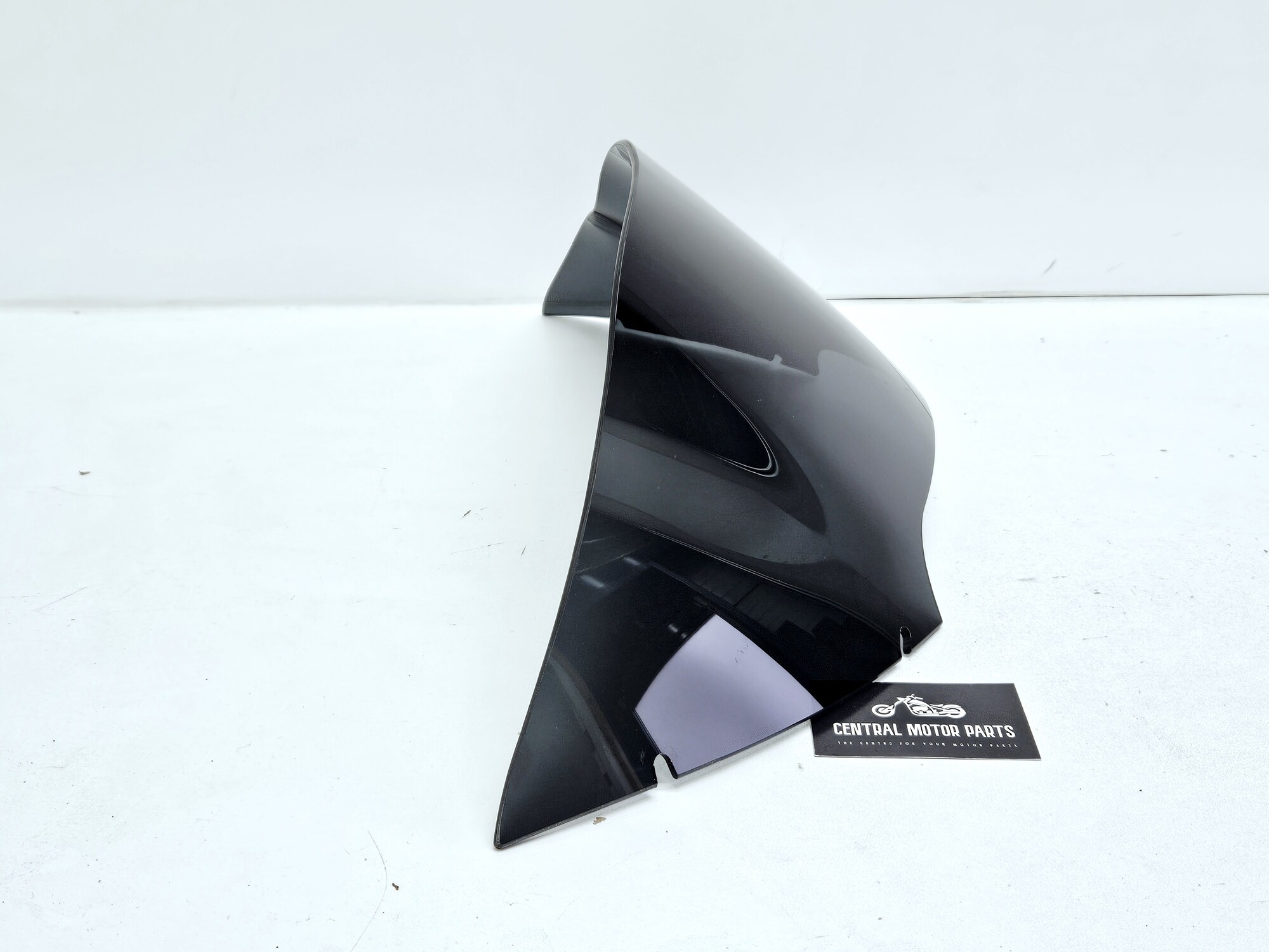 8 inch Dark Smoke Windshield Road Glide 2015-2023 - 57400302