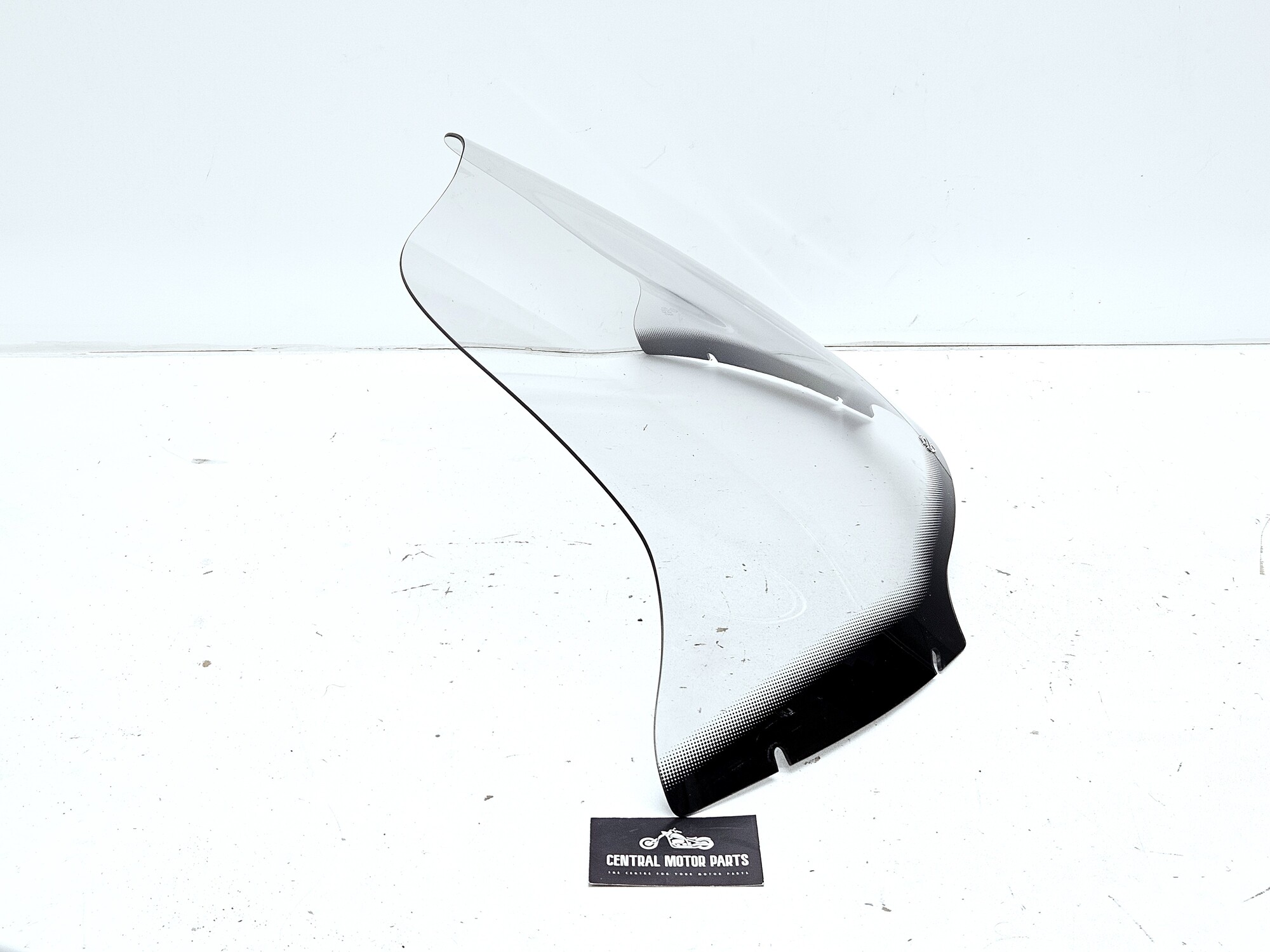 Wind Splitter 15 inch Light Smoke Road Glide 2015-2023 – 57400270