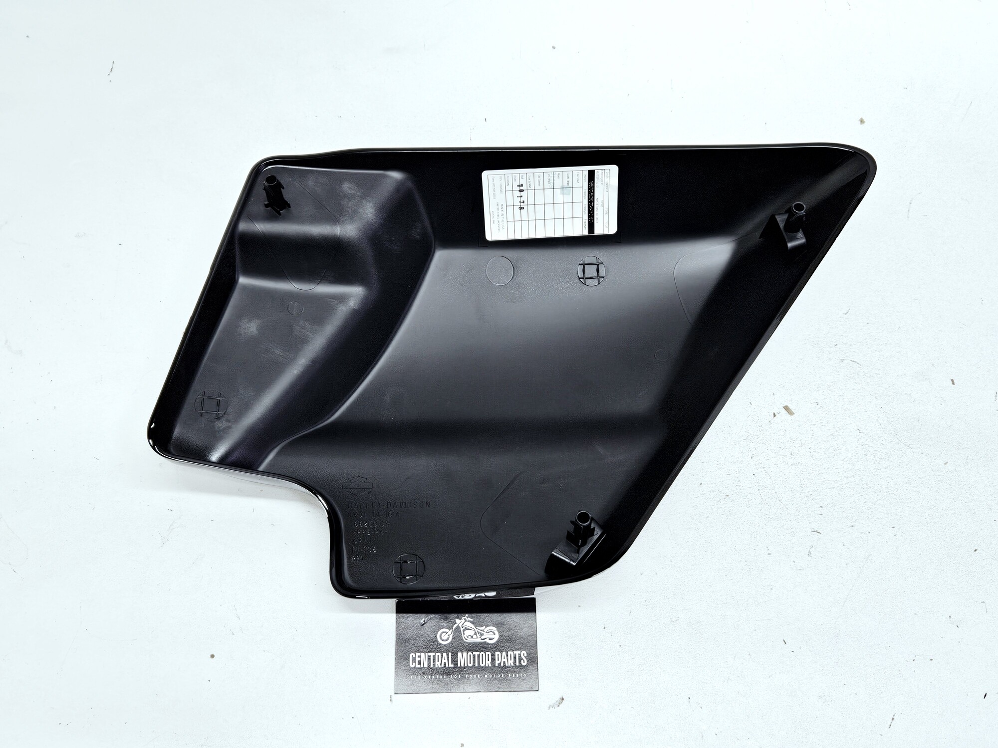 Vivid Black Side Cover set Touring 2009-2025 – 66048-09 + 66250-09