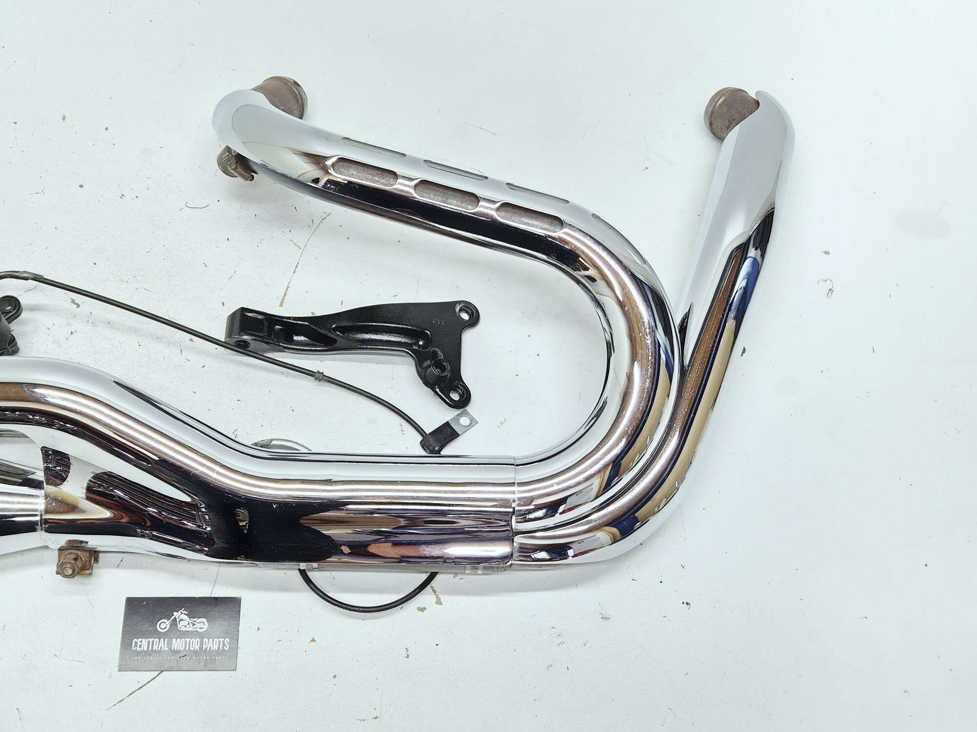 Chrome Exhaust Dyna 2006-2017 – 64705-08 + 64700-08 + 65696-08